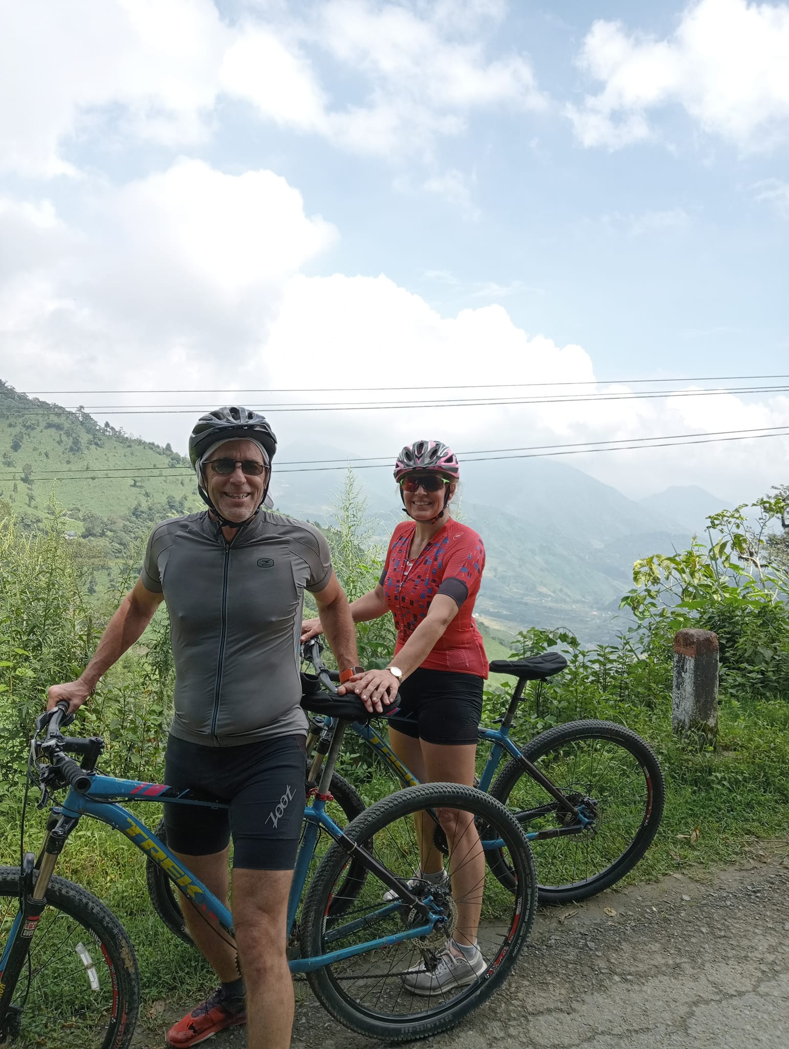 Cycling From Hanoi to Sapa via Ha Giang and Cao Bang 15 Days